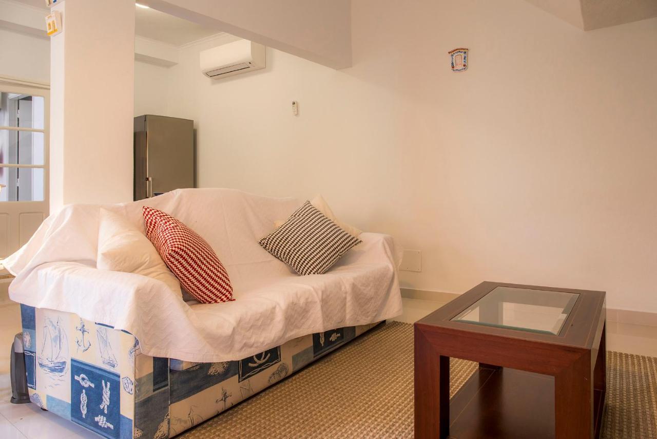 B34 - Central Townhouse In Lagos 빌라 외부 사진